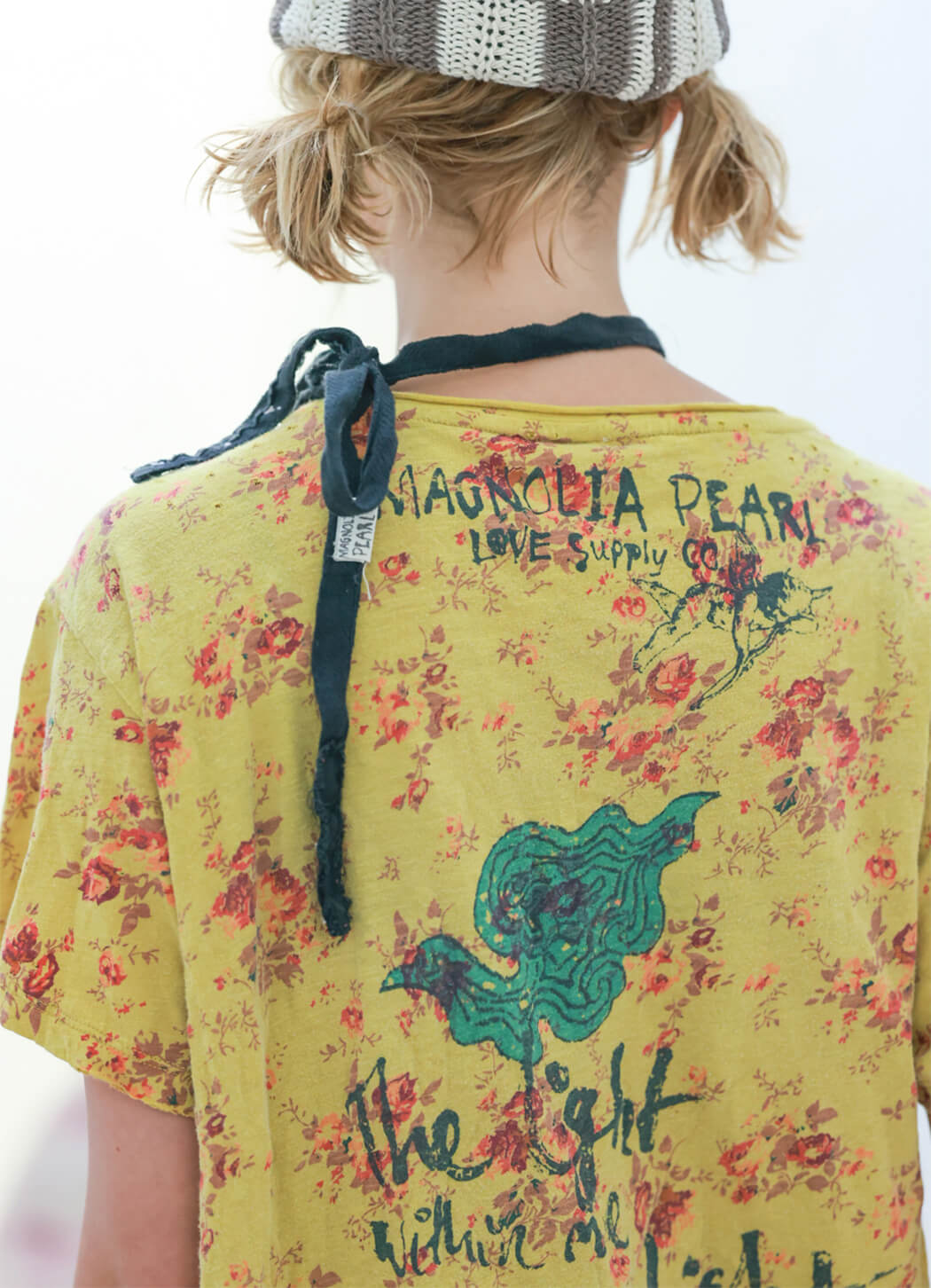 Magnolia Pearl Floreal Print Kathmandu T 1753 - Special