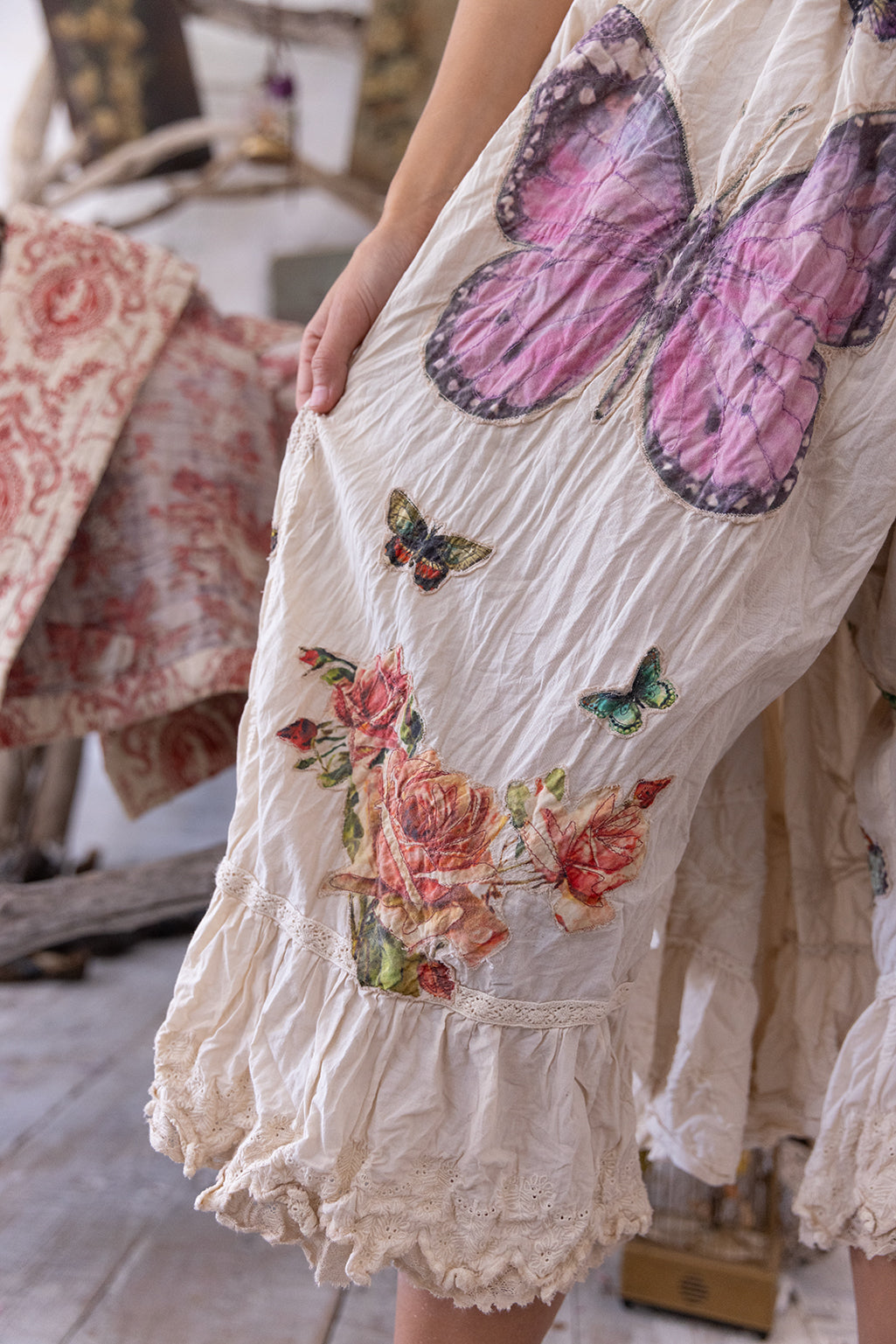 Magnolia Pearl Gardener Love More Bloomers 217 - Moonlight