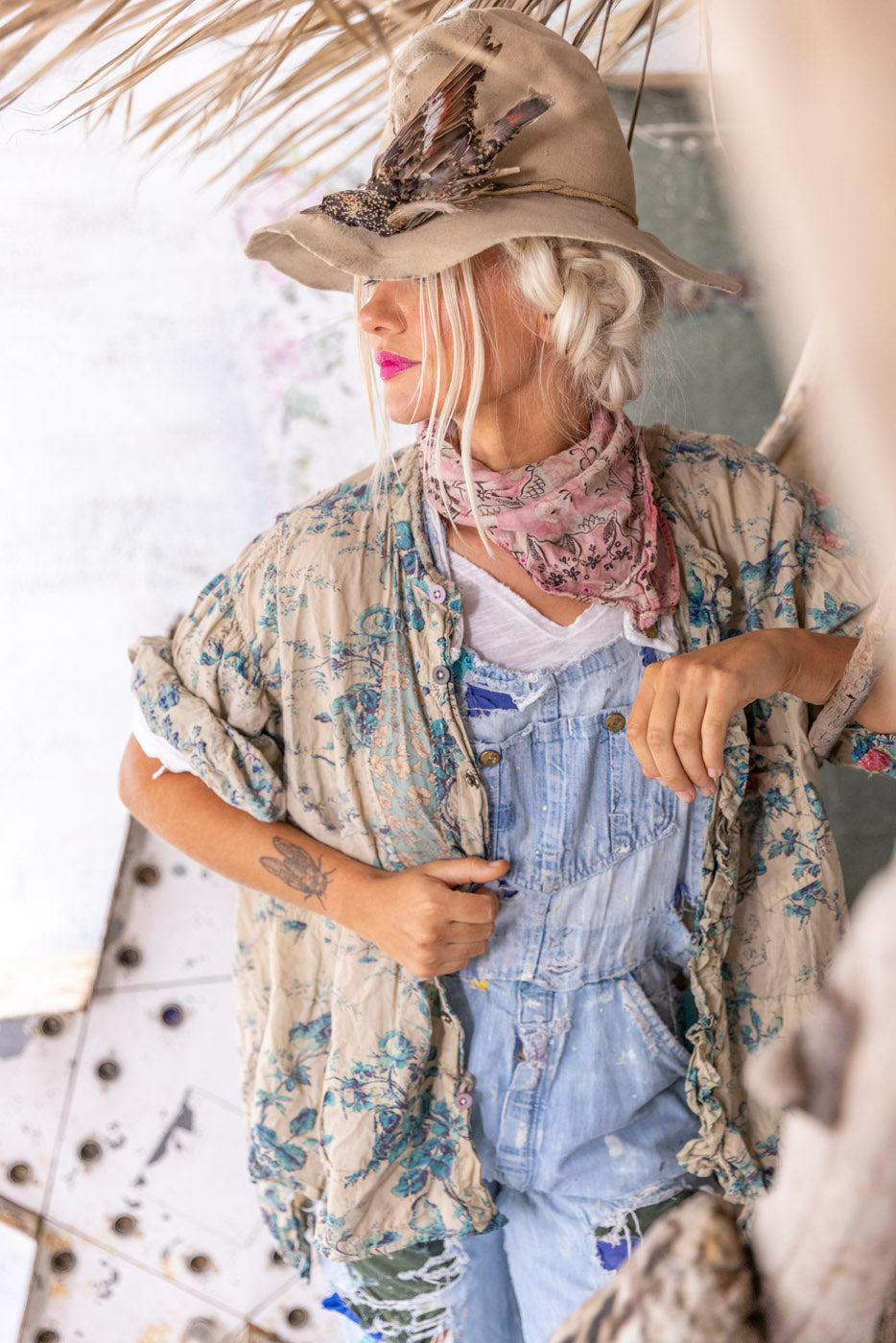 Magnolia Pearl Idgy Ruffle Shirt 2161 - Hope