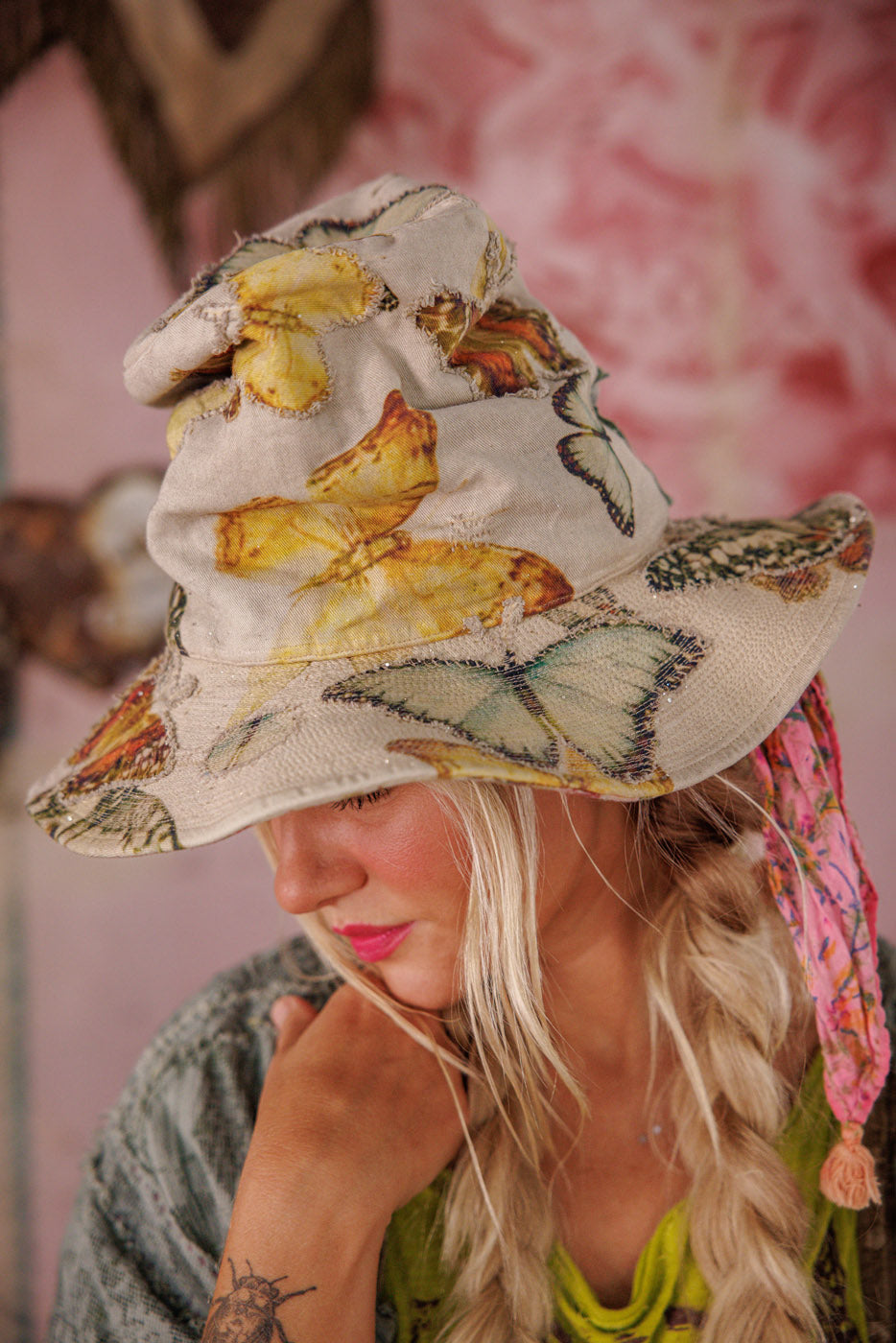 Magnolia Pearl Butterfly Appliqué Hat 011