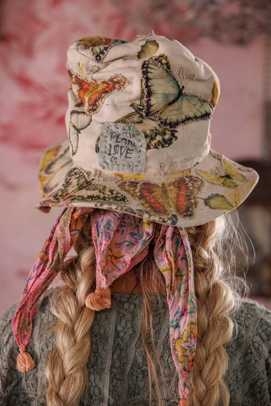 Magnolia Pearl Butterfly Appliqué Hat 011