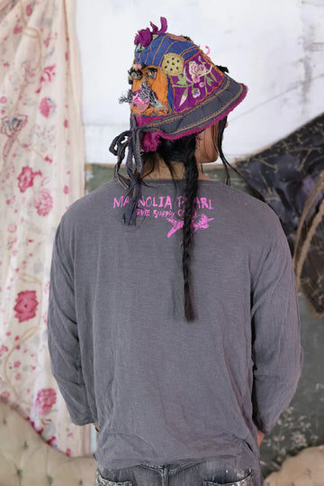 Magnolia Pearl Circus Love Viggo Tee 1686 - Punk