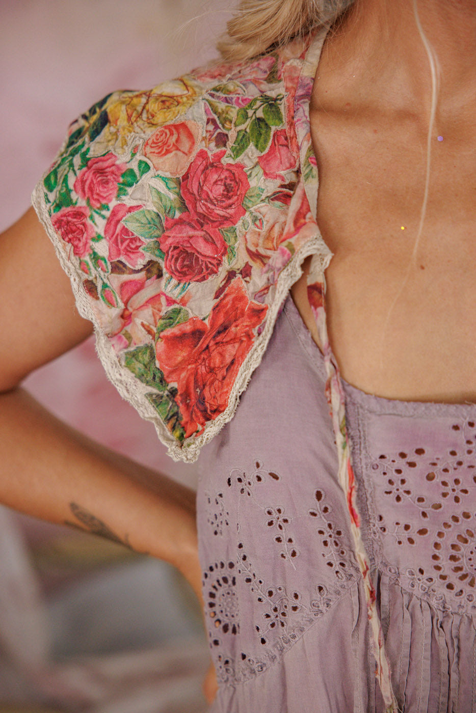 Magnolia Pearl Floral Appliqué Hannes Collar 049 - Storybook
