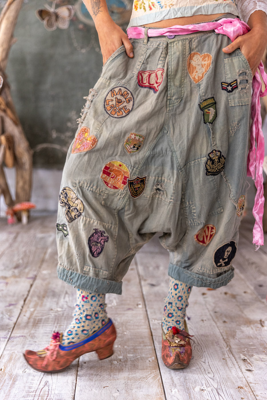 Magnolia Pearl Embroidered Patch Joni Trousers 772 - Peace