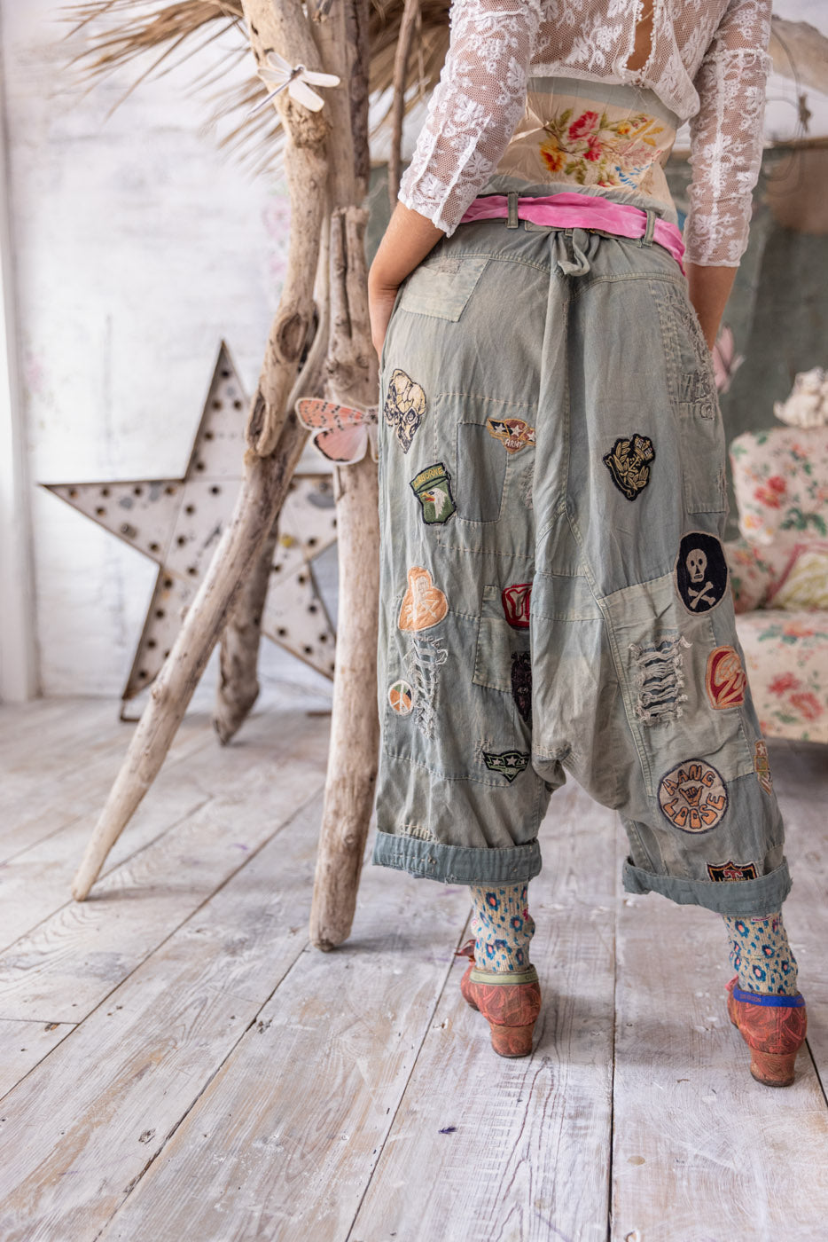 Magnolia Pearl Embroidered Patch Joni Trousers 772 - Peace