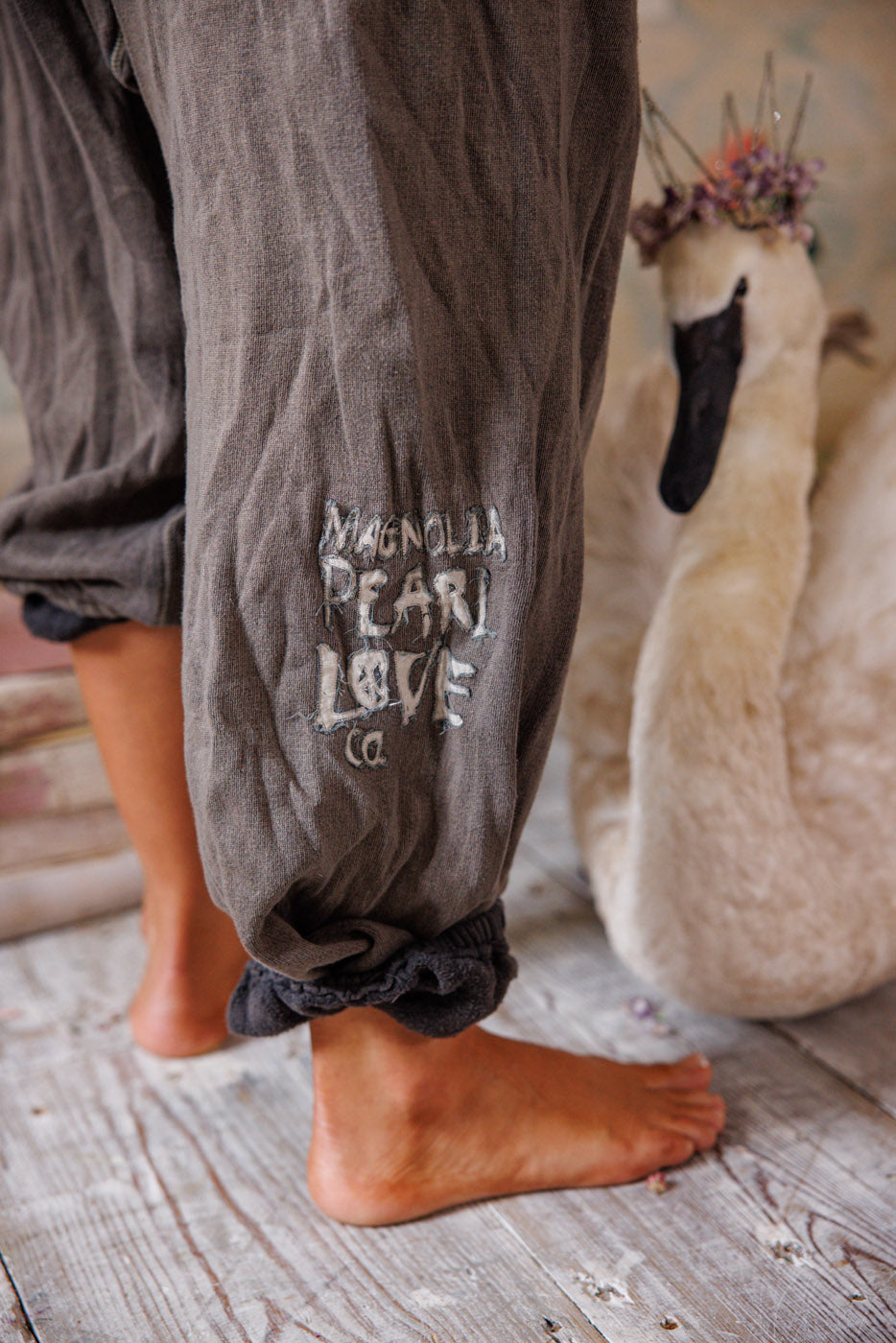 Magnolia Pearl La Jolla Joggers 869 - Earl Grey