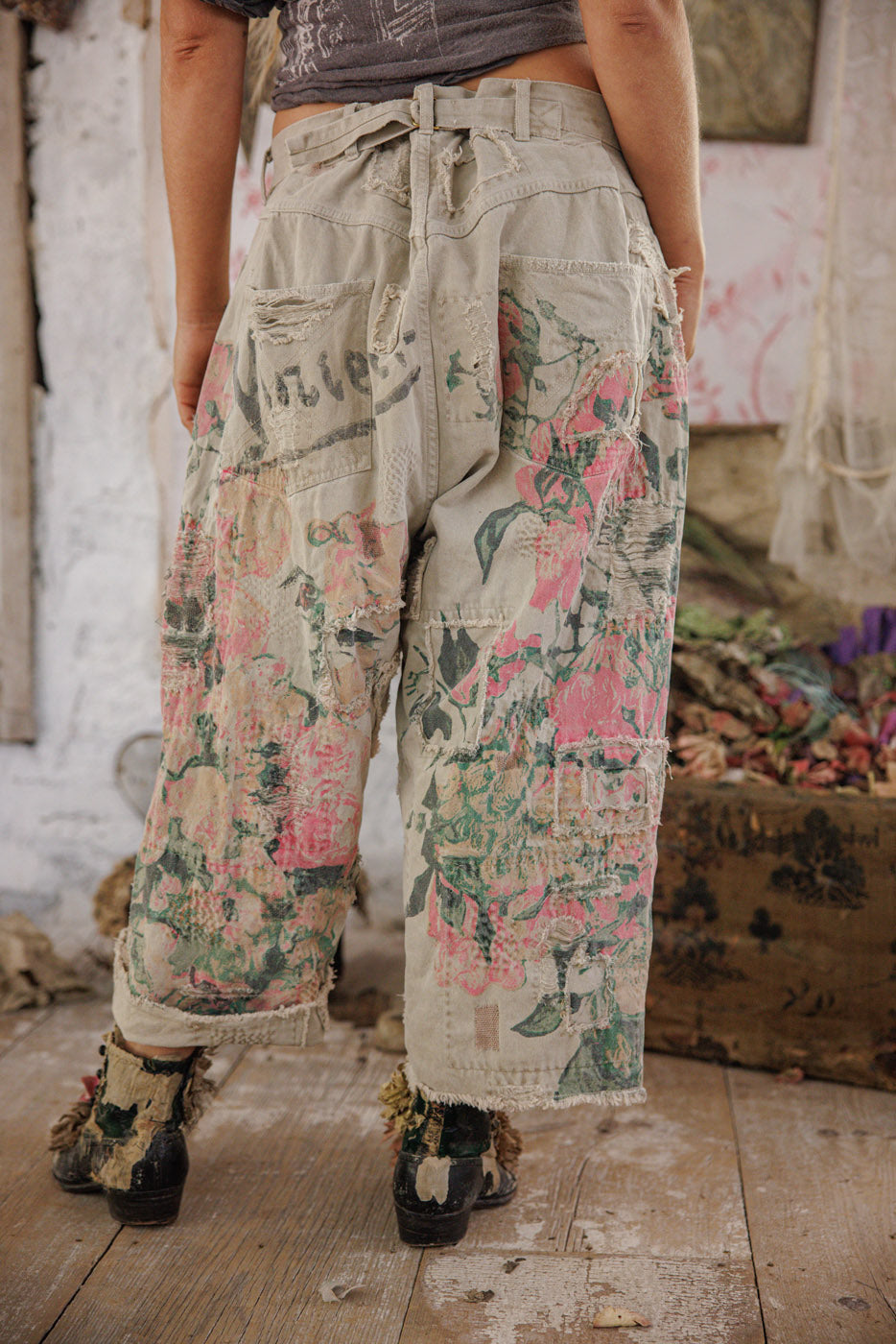 Magnolia Pearl Vincent Dani Blues Denims 957 - Petal