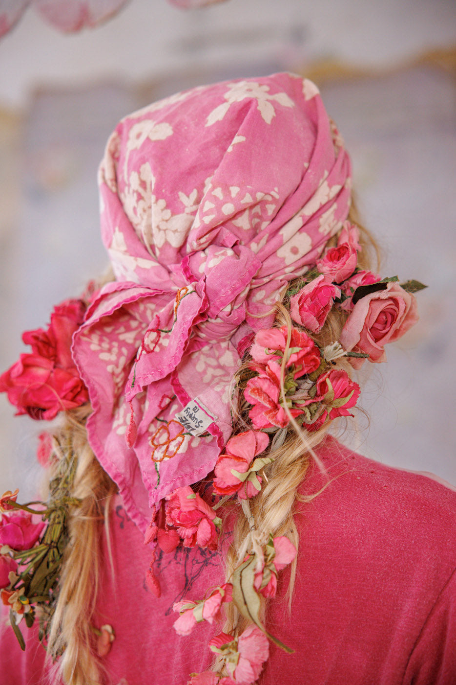 Magnolia Pearl Embroidered Drori Tassel Scarf 223 - Roza