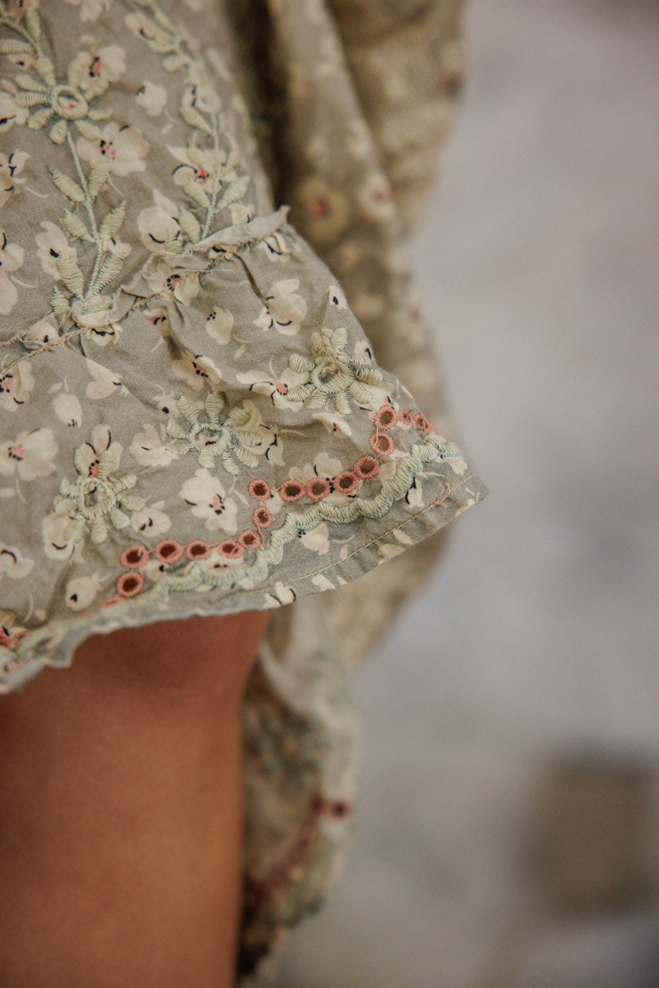 Magnolia Pearl Floral Chrystal Skirt 242 - Gypsophila