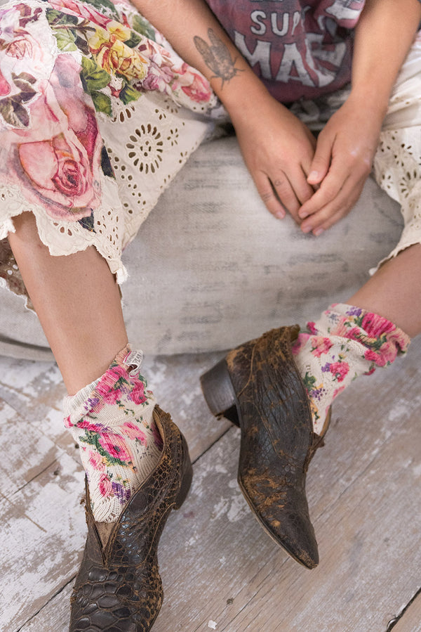 Magnolia Pearl Floral Short Socks 098 - Eulalie