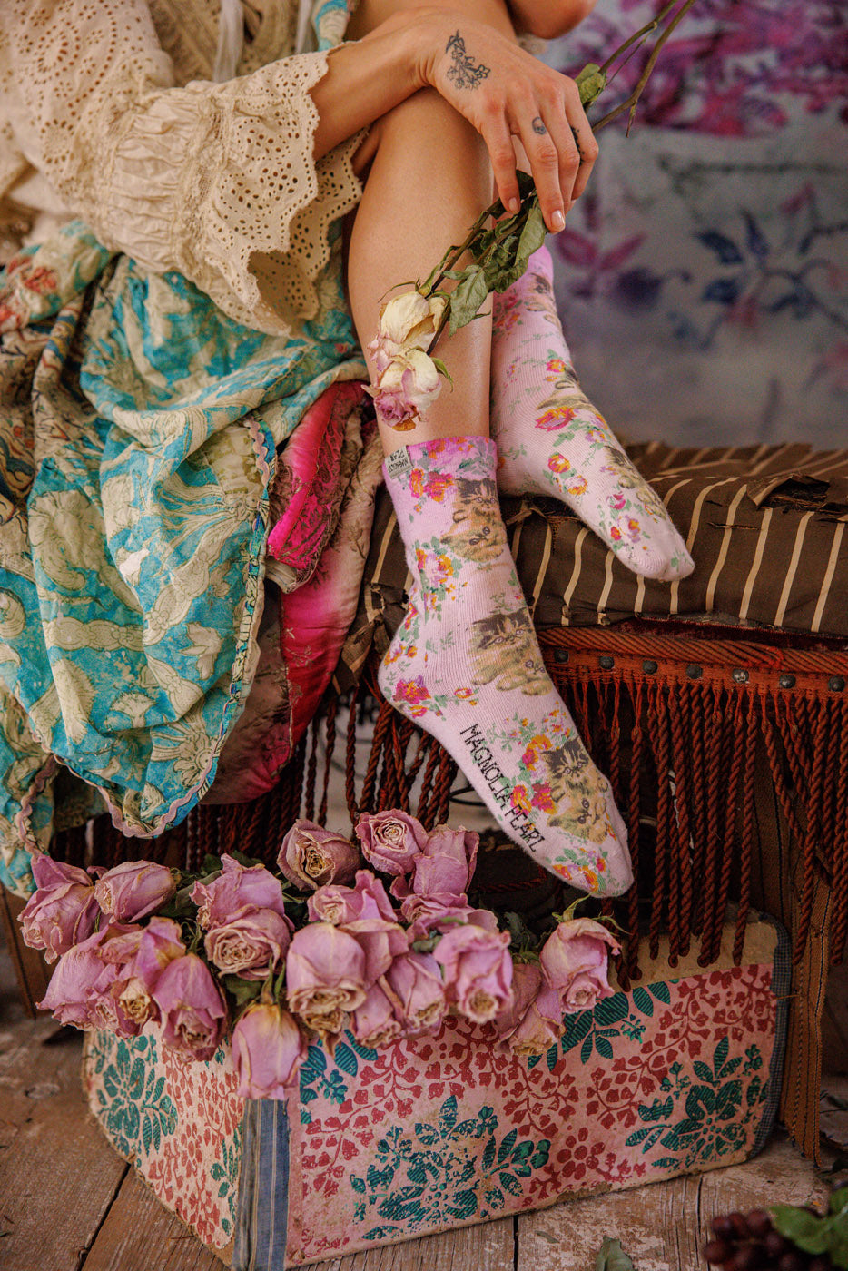 Magnolia Pearl Shadow and Boo MP Socks 119 - Thistle