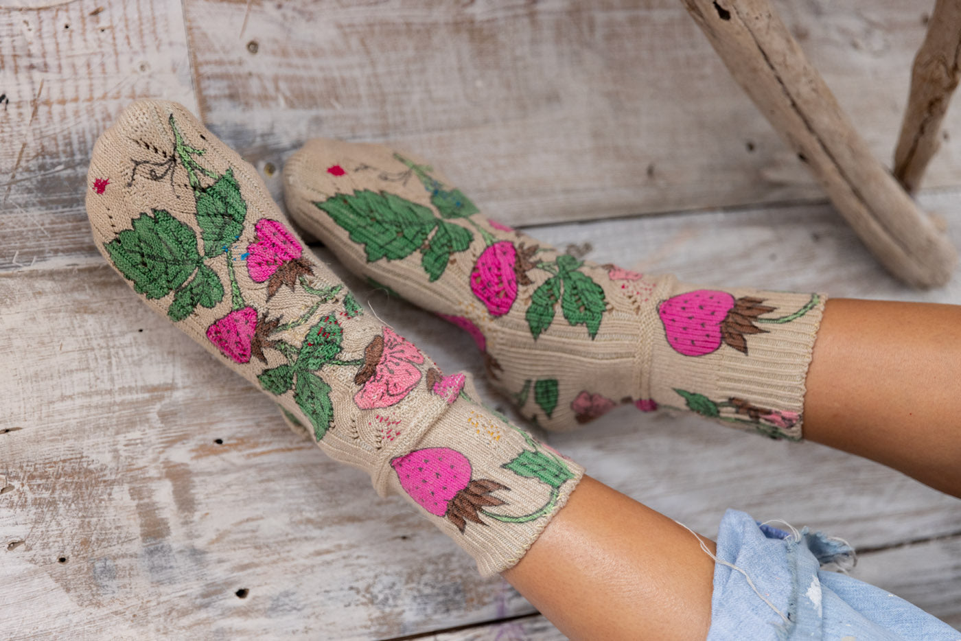 Magnolia Pearl Lil' Dipper Socks 121 - Fruit Garden