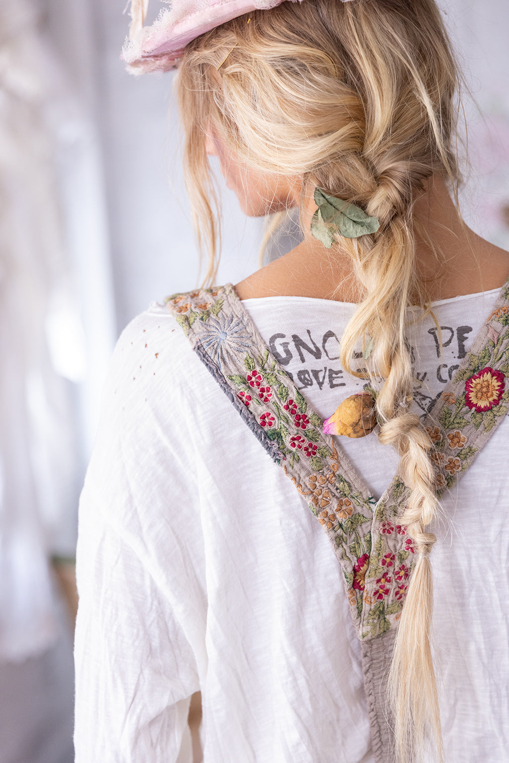 Magnolia Pearl Embroidered Shae Suspenders 015 - Moonlight