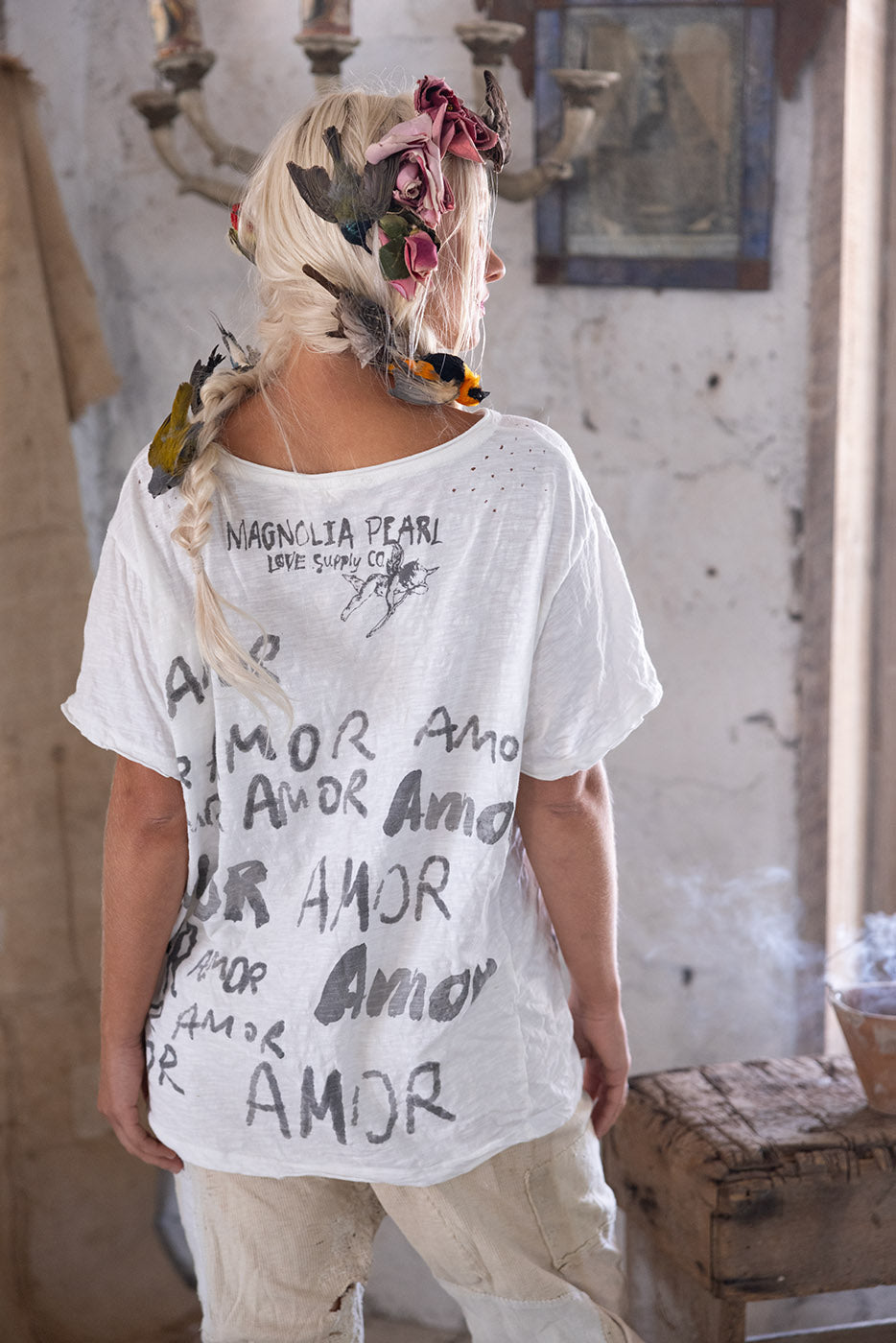Magnolia Pearl Love Amor Tee 1944 - True