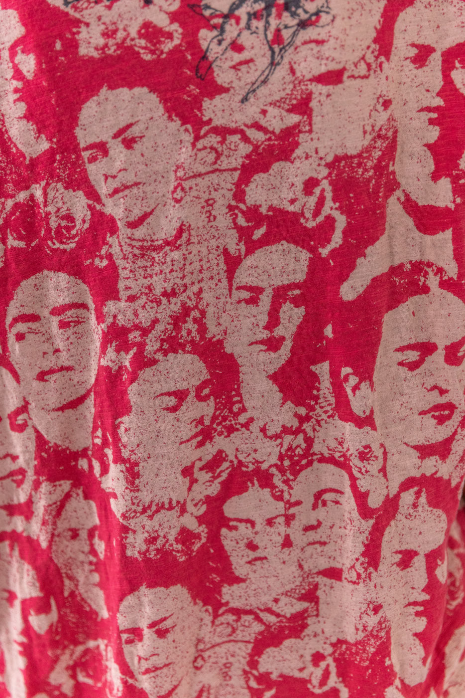 Magnolia Pearl Mural Frida Europa Tee 2071 - Sandia