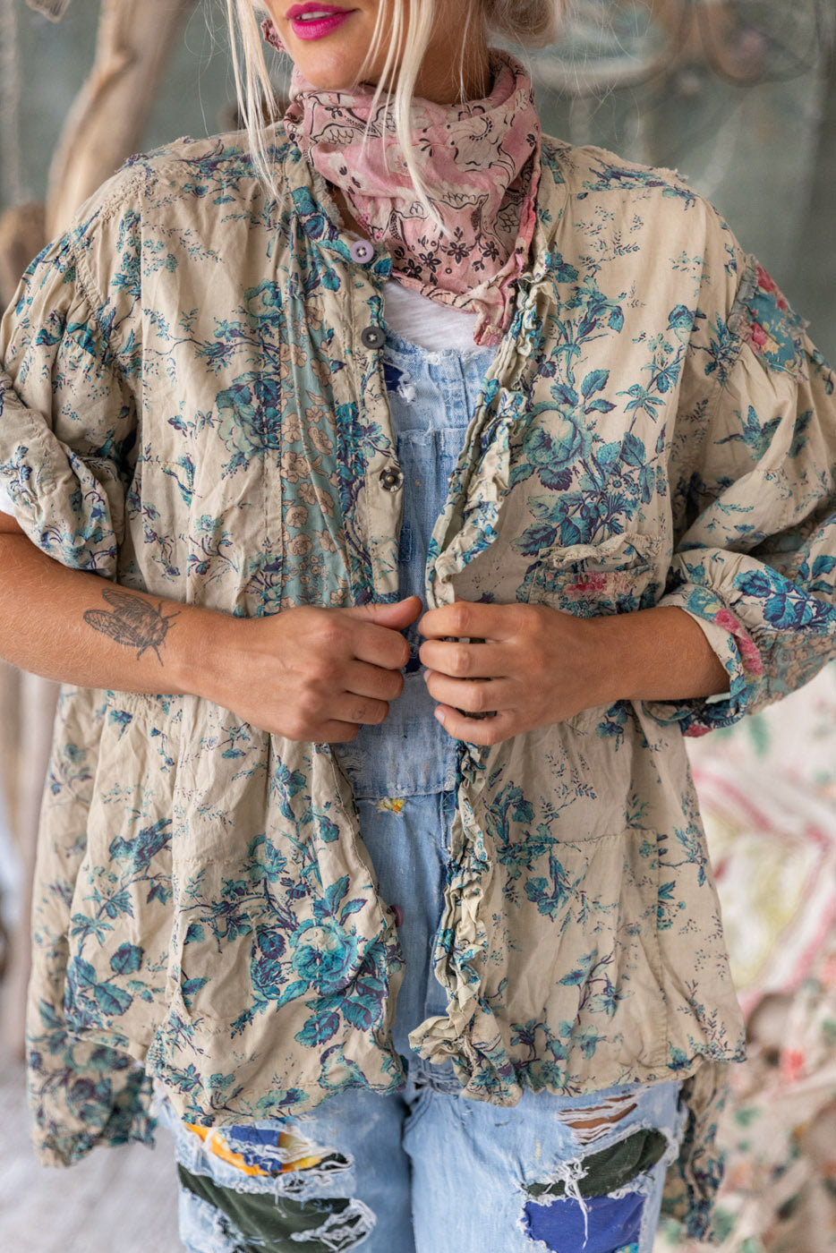 Magnolia Pearl Idgy Ruffle Shirt 2161 - Hope