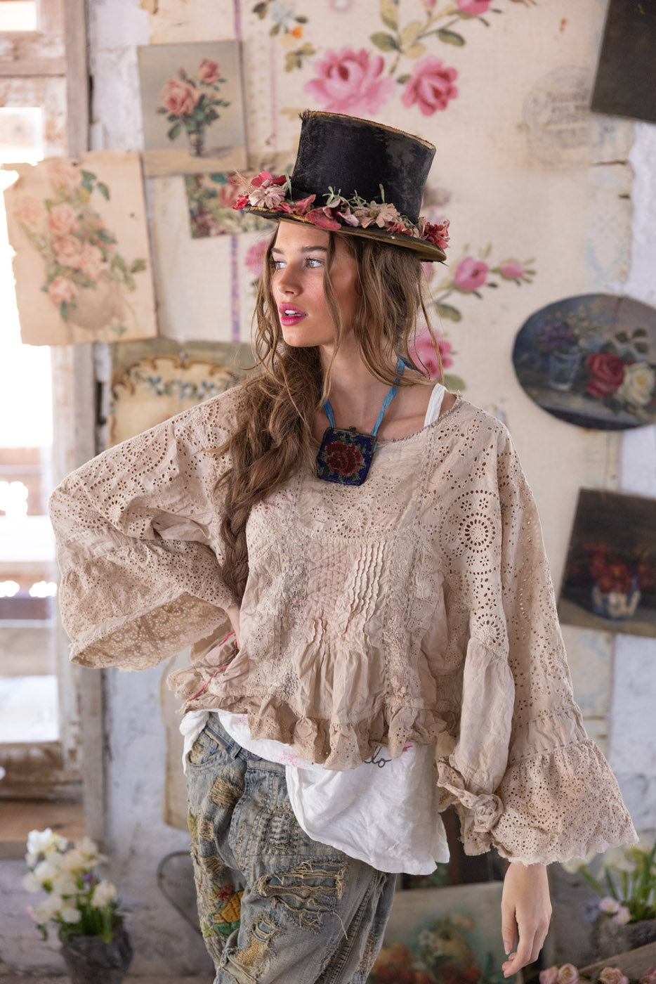 Magnolia Pearl Eyelet Dea Blouse 2212 - Swan