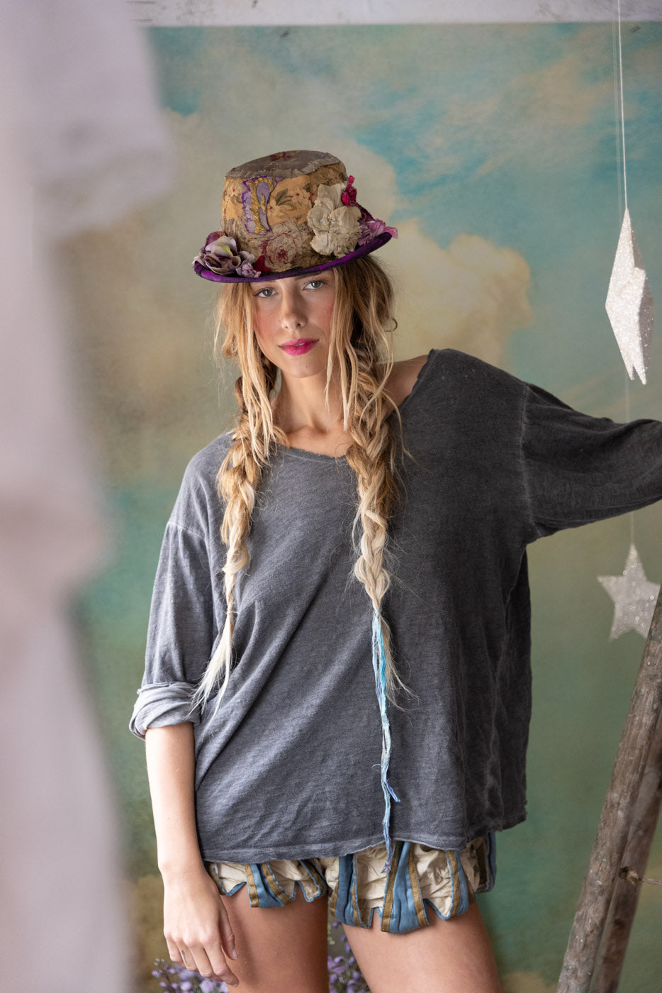 Magnolia Pearl Europa Long Sleeve Tee 2253 - Ozzy
