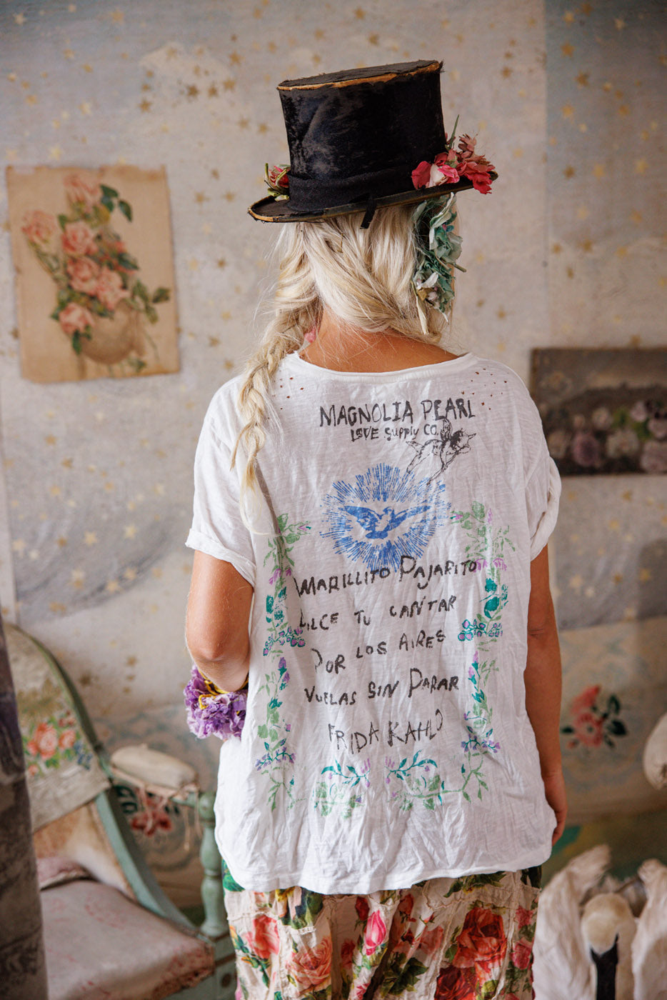 Magnolia Pearl Frida Amarillito Pajarito Tee 2312 - True