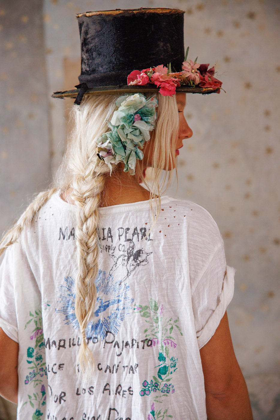 Magnolia Pearl Frida Amarillito Pajarito Tee 2312 - True