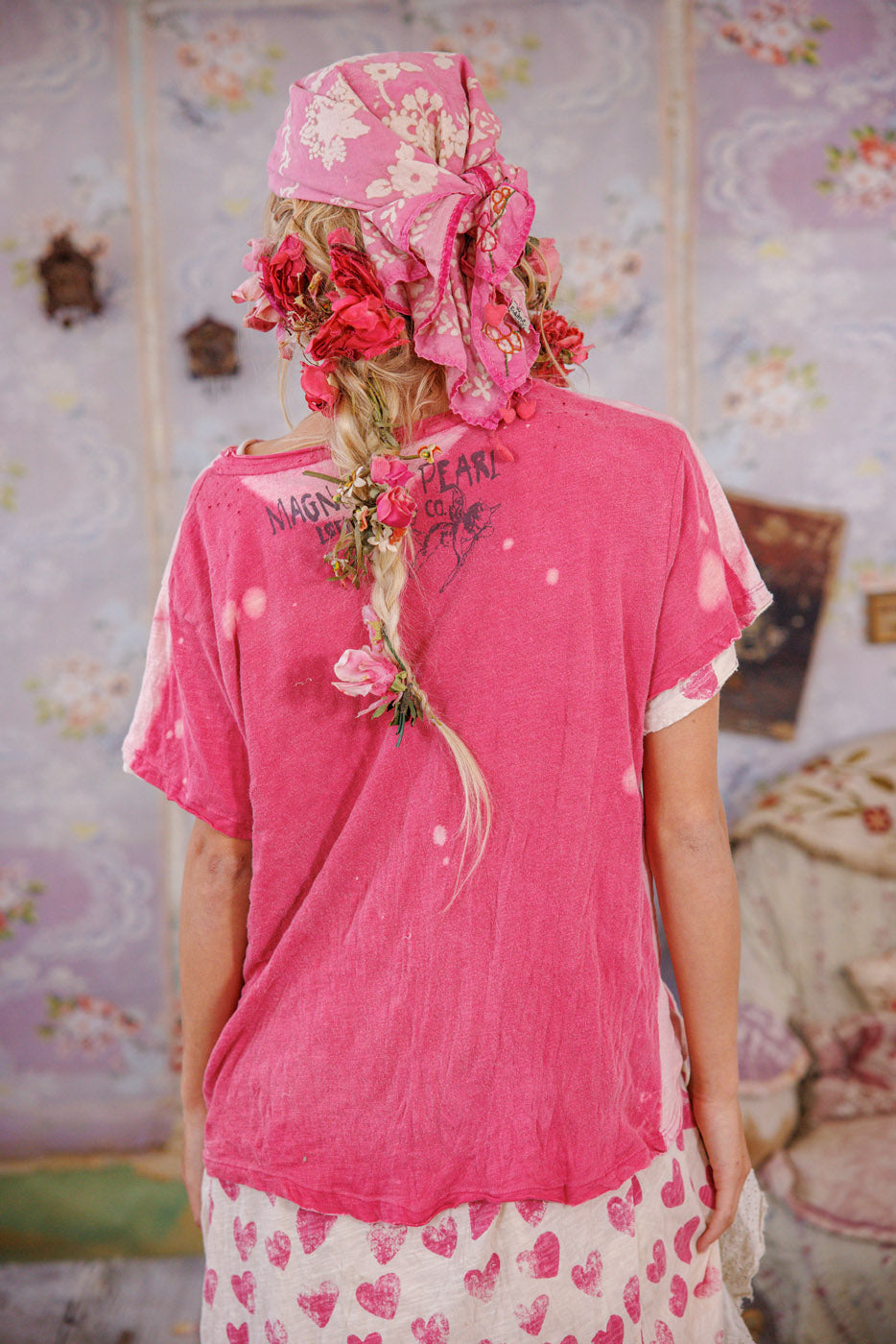 Magnolia Pearl Faded Heart Tee 2384 - Bandana