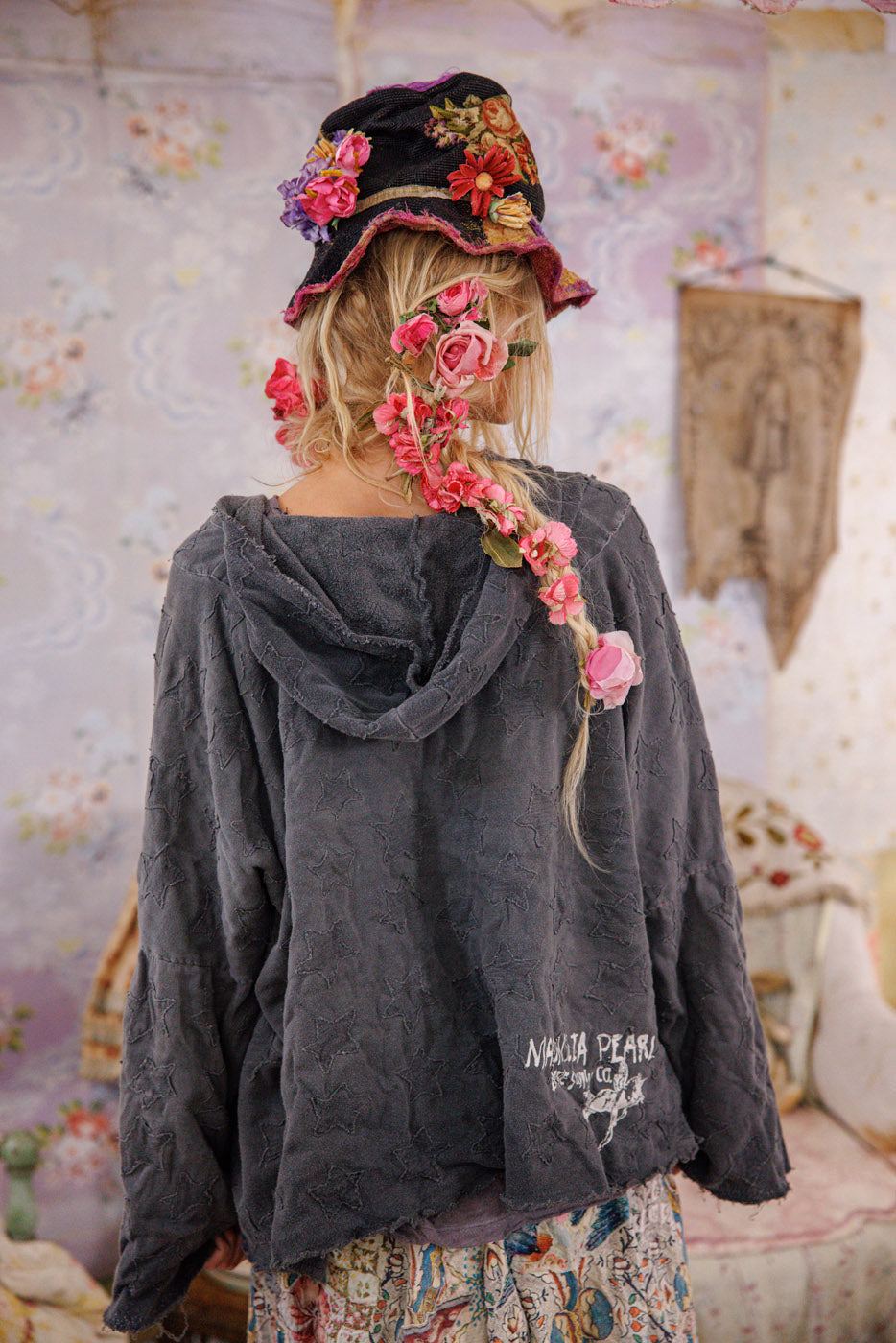 Magnolia Pearl Star Appliqué Fritza Hoodie 2399 - Twilight