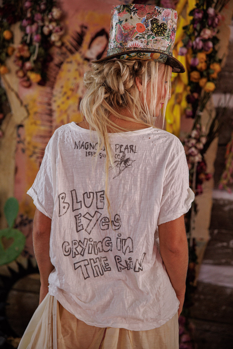 Magnolia Pearl Blue Eyes Willie Nelson Tee 2846 - True