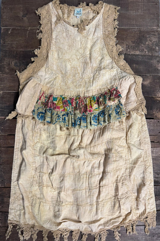 Jaded Gypsy Ruffle Up High-Lo Top - Parchment Floral