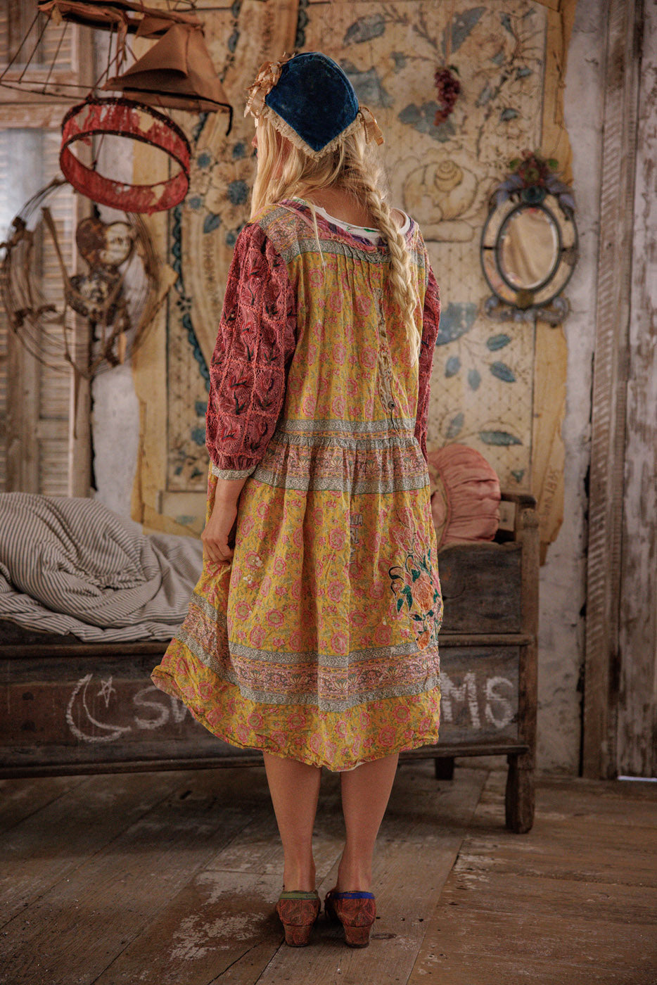 Magnolia Pearl Gutta Garden Dress 1429 - Raspberry Patch