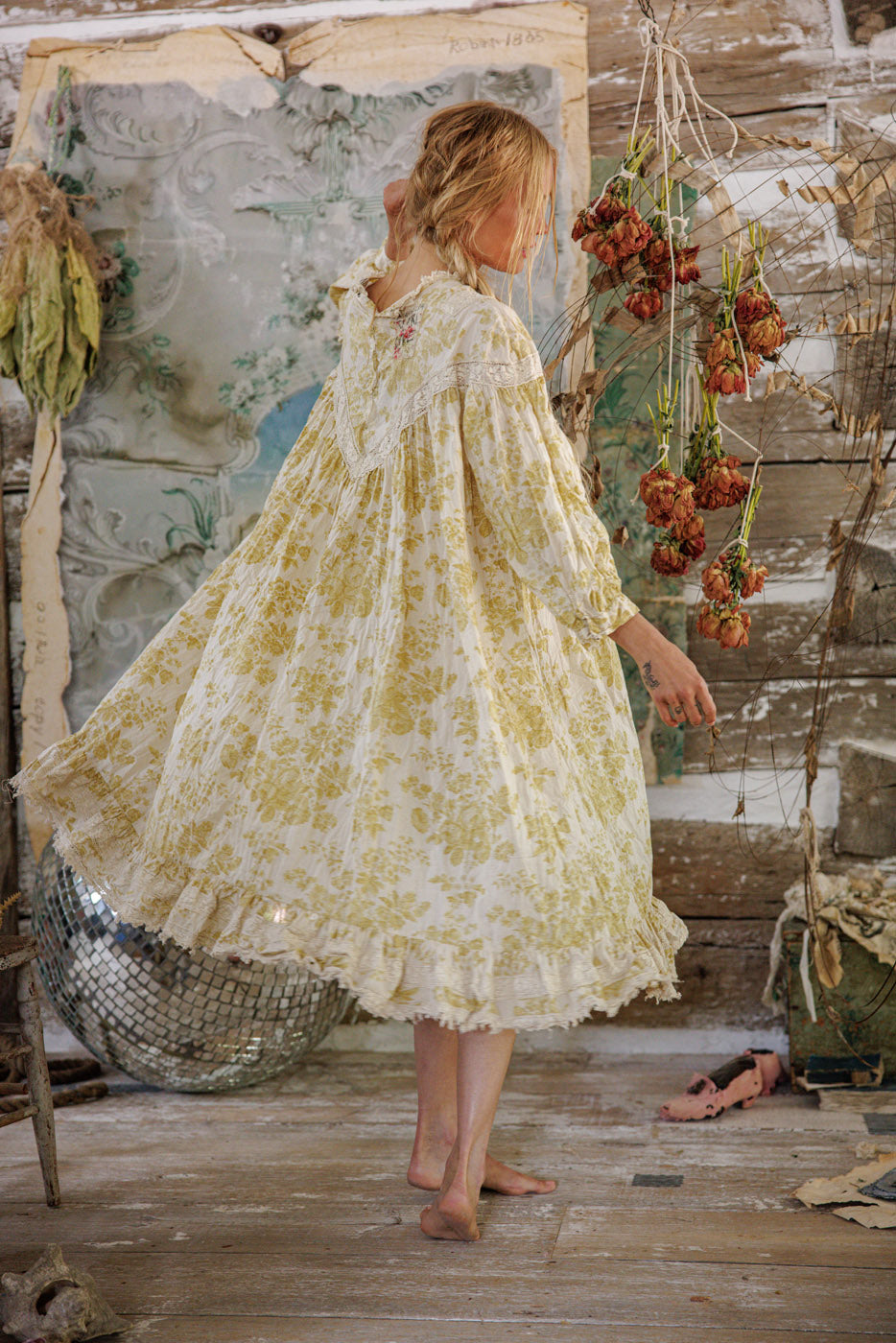 Magnolia Pearl Iruka Dress 690 - Surya