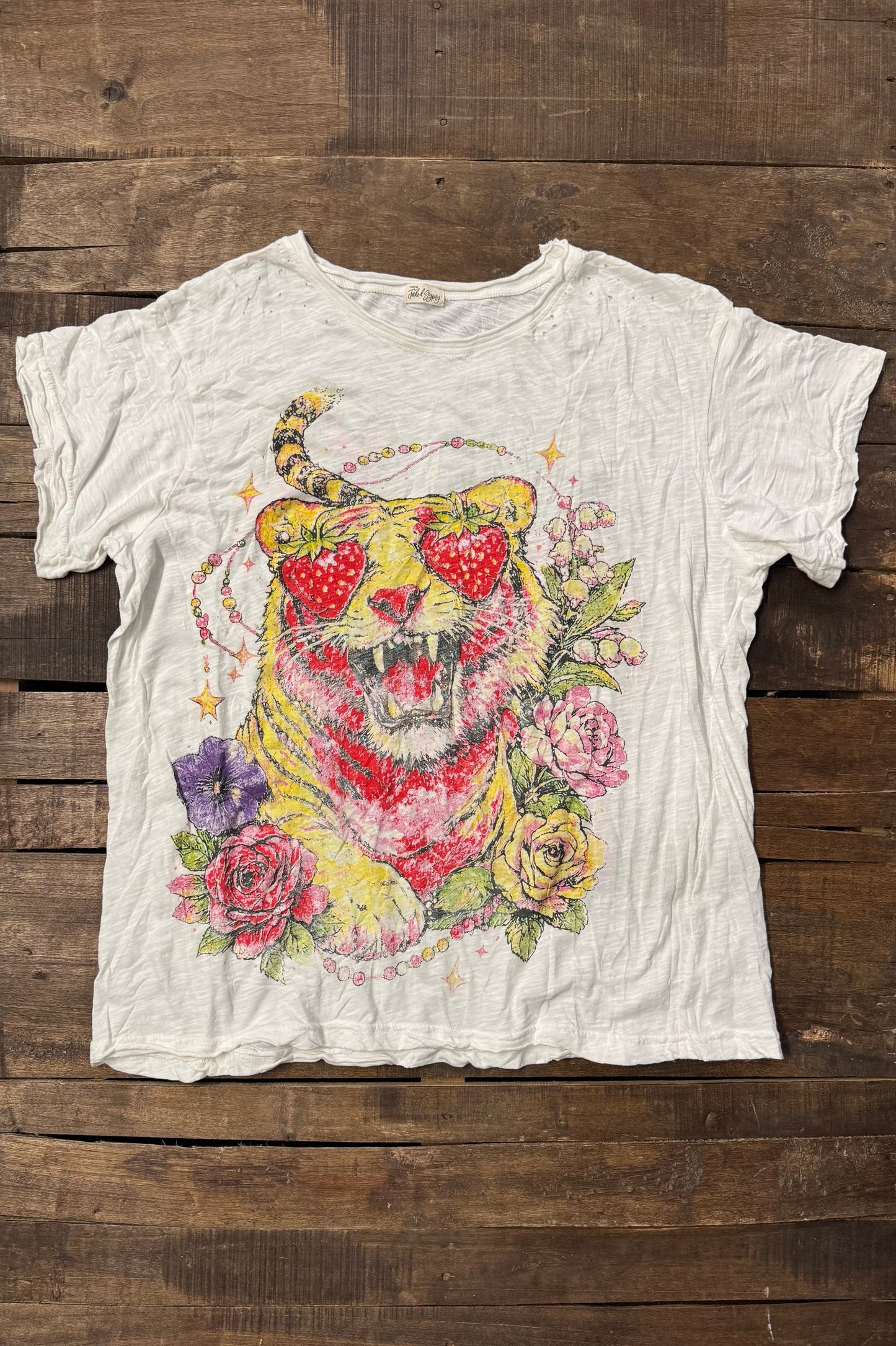 House of Jaded Gypsy Worn and Weathered Tee - Tigers Love - O/S