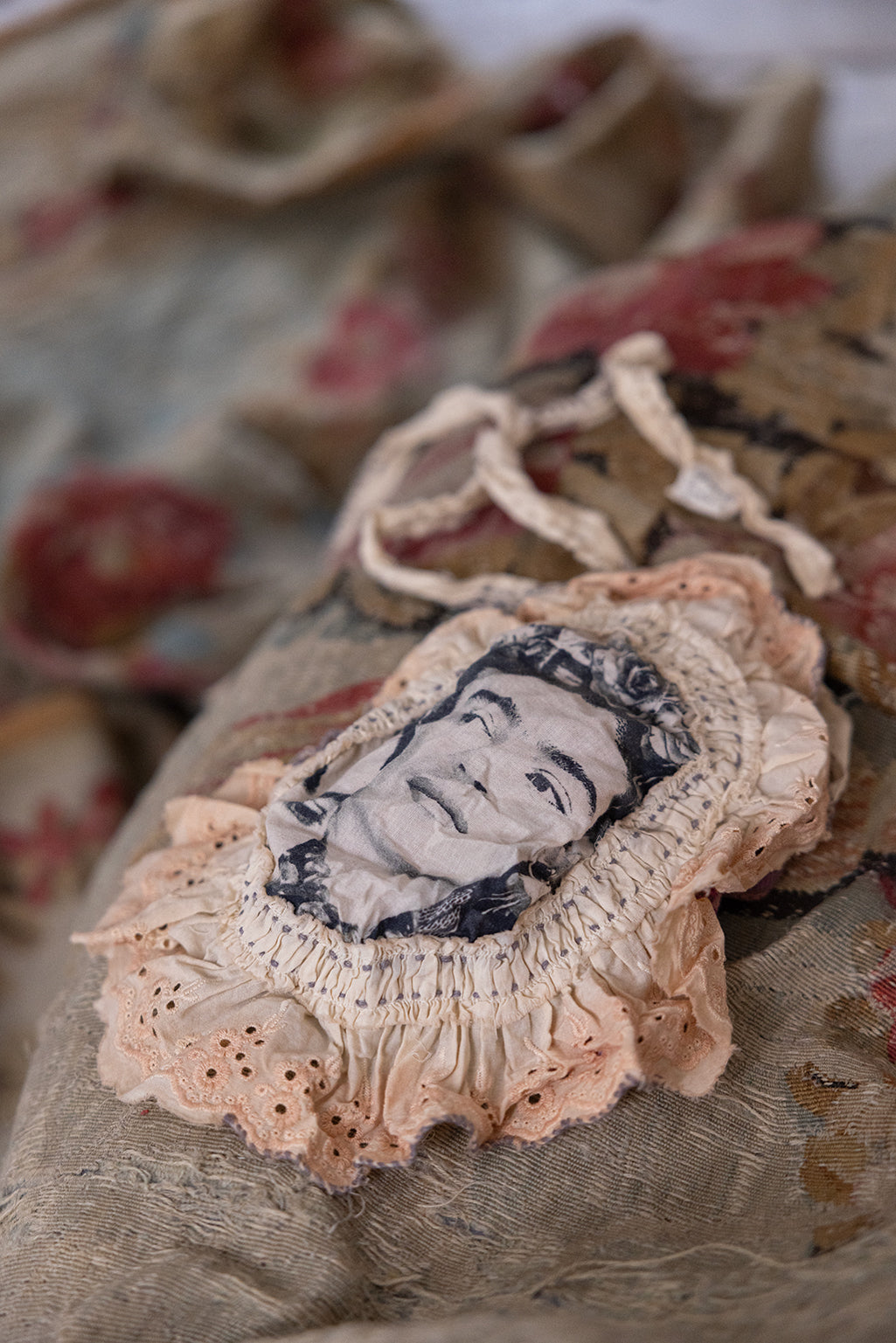Magnolia Pearl Frida Tehuana Jabot 155 - Swan