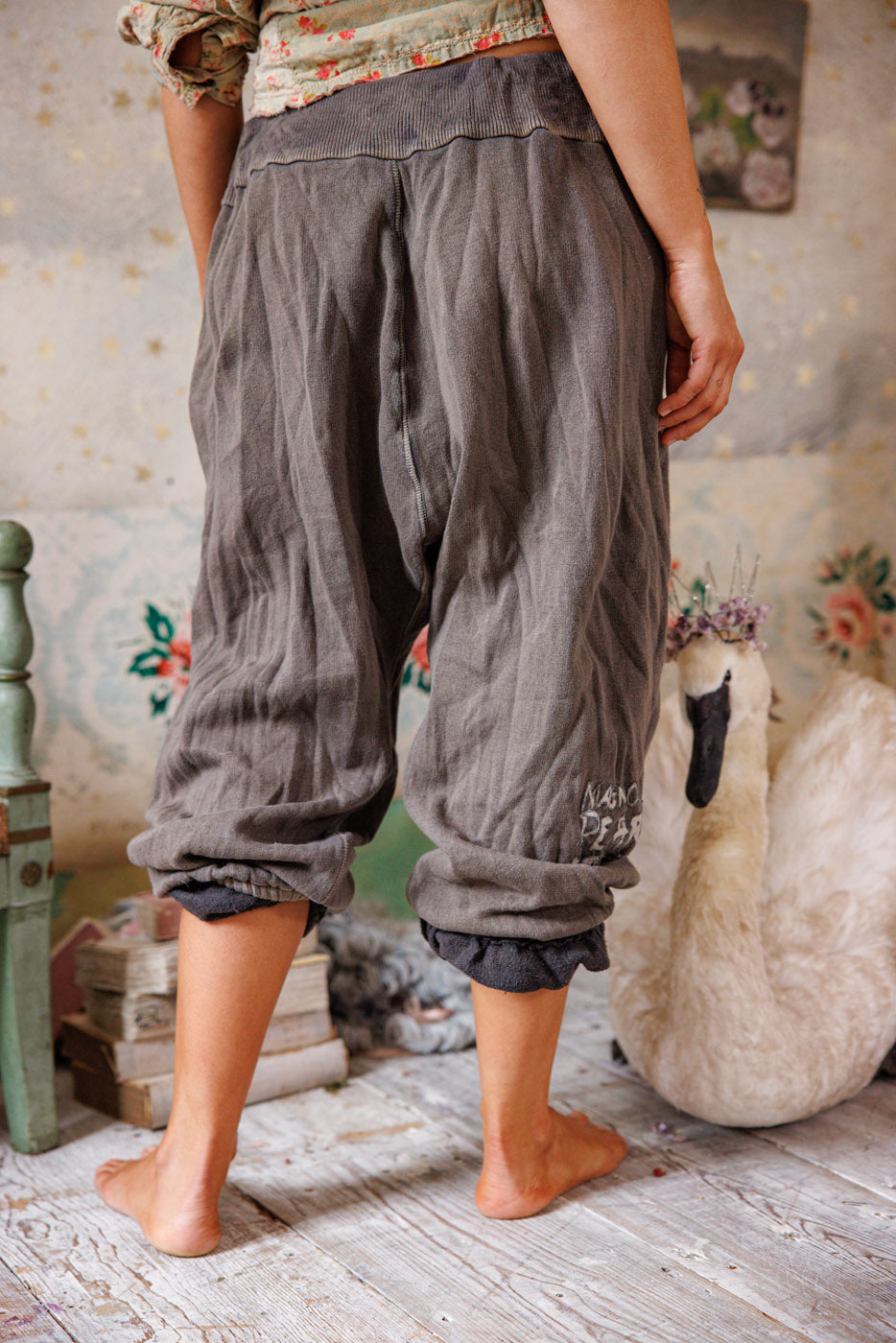 Magnolia Pearl La Jolla Joggers 869 - Earl Grey