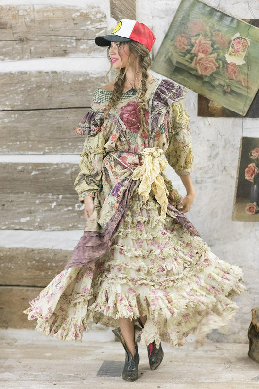 Magnolia Pearl Hyacinth Skirt 122 - Petunia