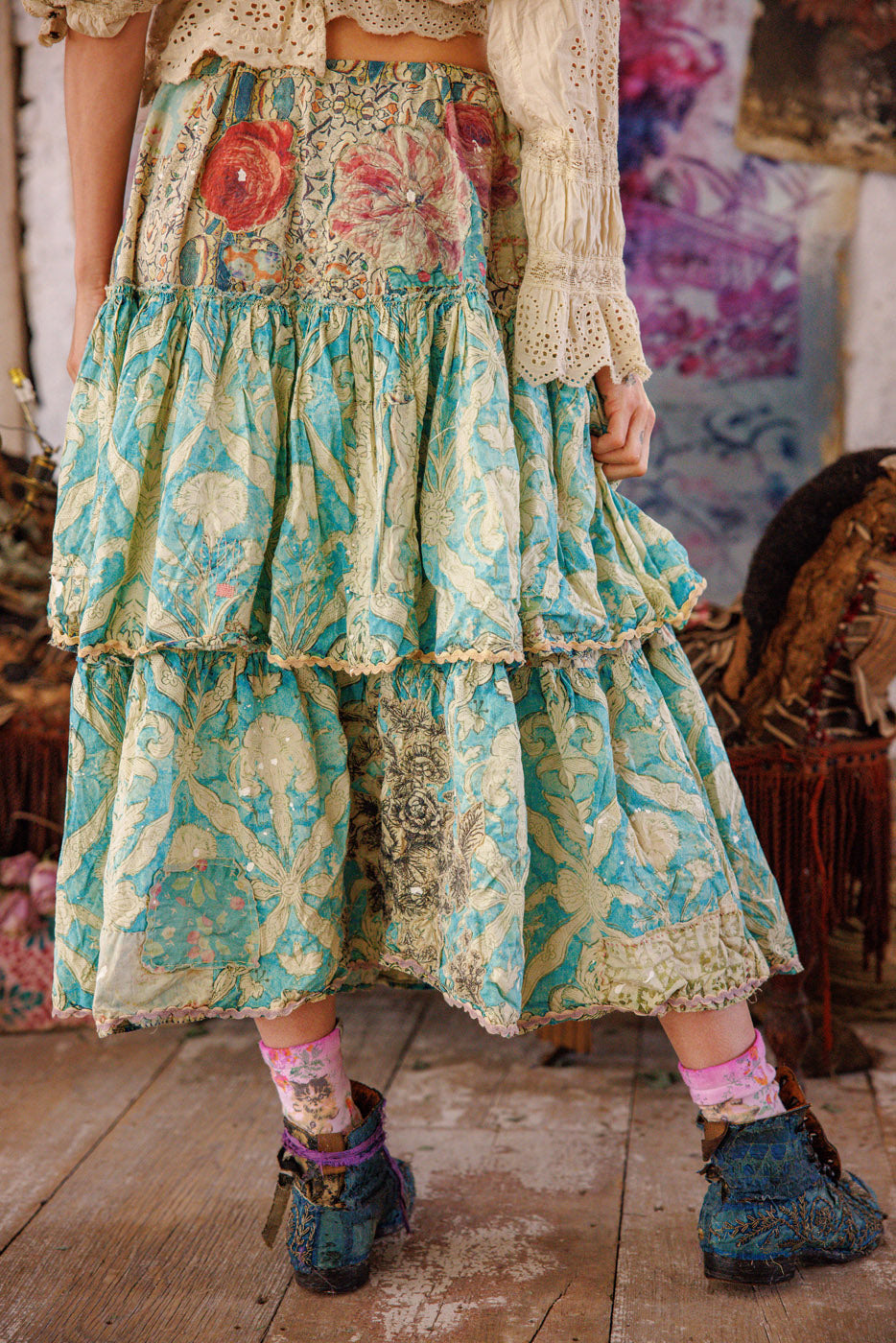 Magnolia Pearl Layered Lucca Skirt 226 - Kendari