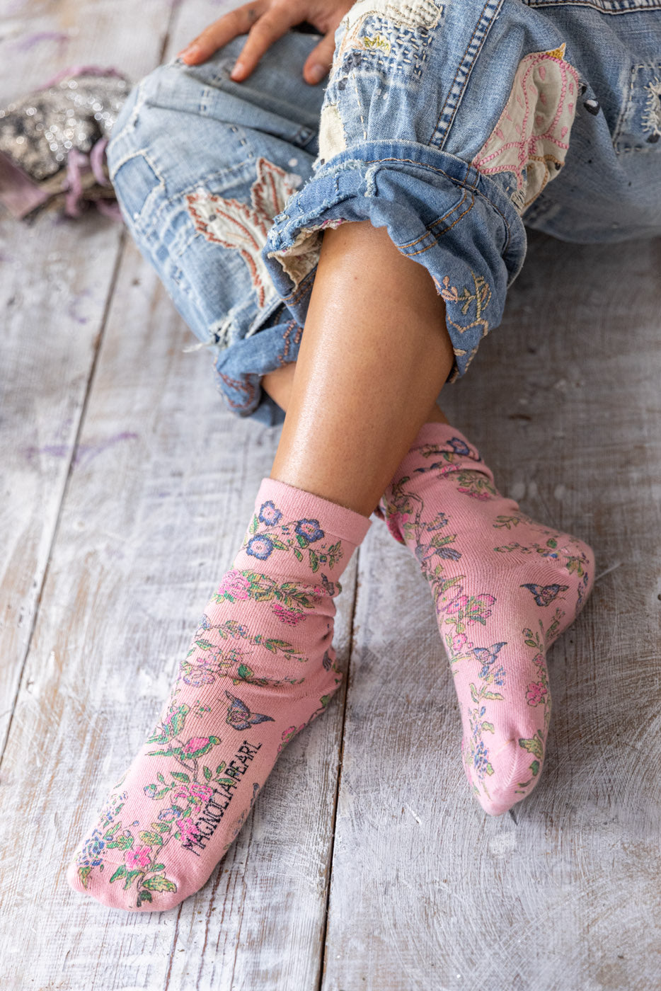 Magnolia Pearl Floral MP Socks 080 - Summer Lovin'