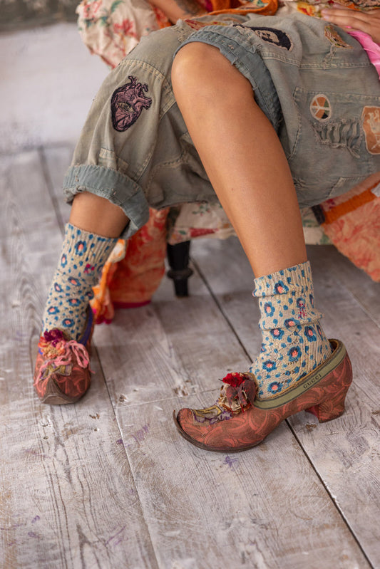 Magnolia Pearl Floral Lil' Dipper Socks 098 - School Girl