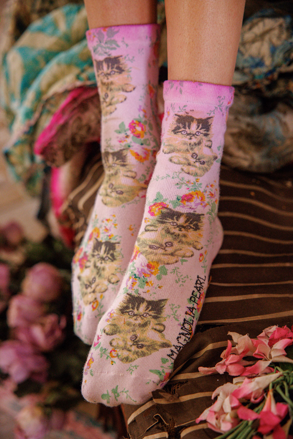 Magnolia Pearl Shadow and Boo MP Socks 119 - Thistle