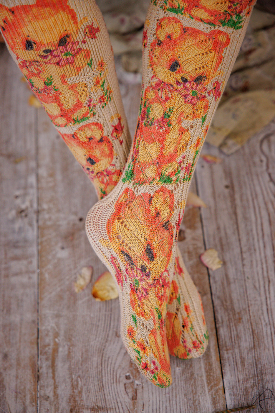 Magnolia Pearl Mister Sunshine Big Dipper Socks 145 - Little Flower