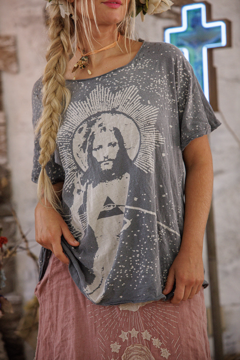 Magnolia Pearl Halo Tee 1093 - Ozzy