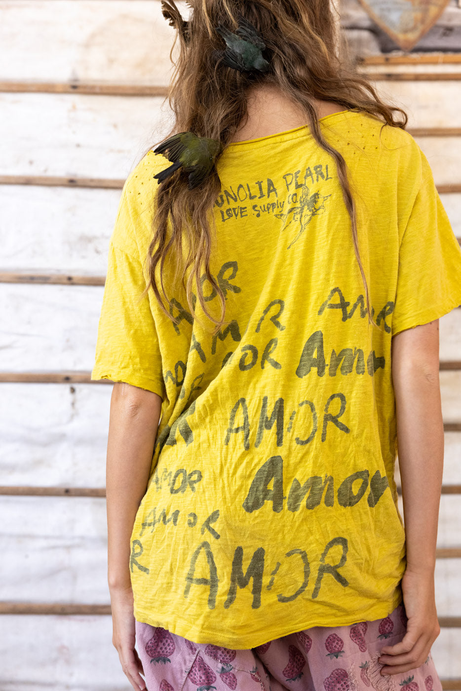 Love Amor Tee 1944 - Electric Sunflower