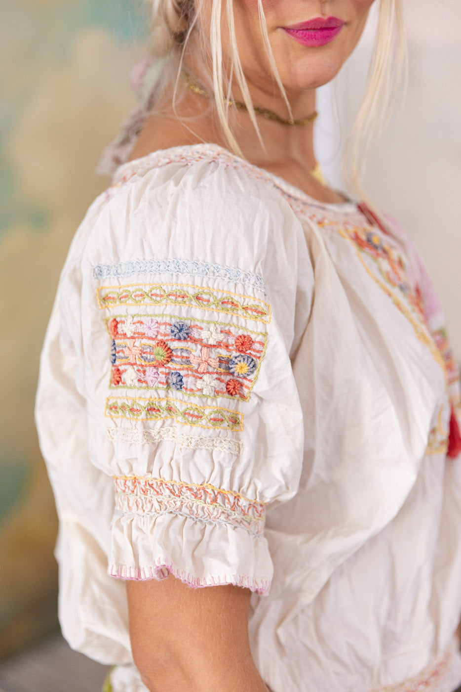 Magnolia Pearl Embroidered Chrissy Folk Blouse 2134 - Ozzy