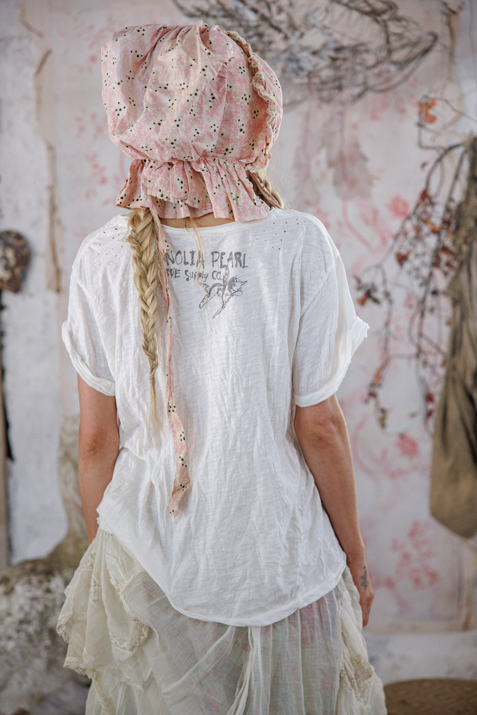 Magnolia Pearl Strawberry Blooms Tee 2361 - True