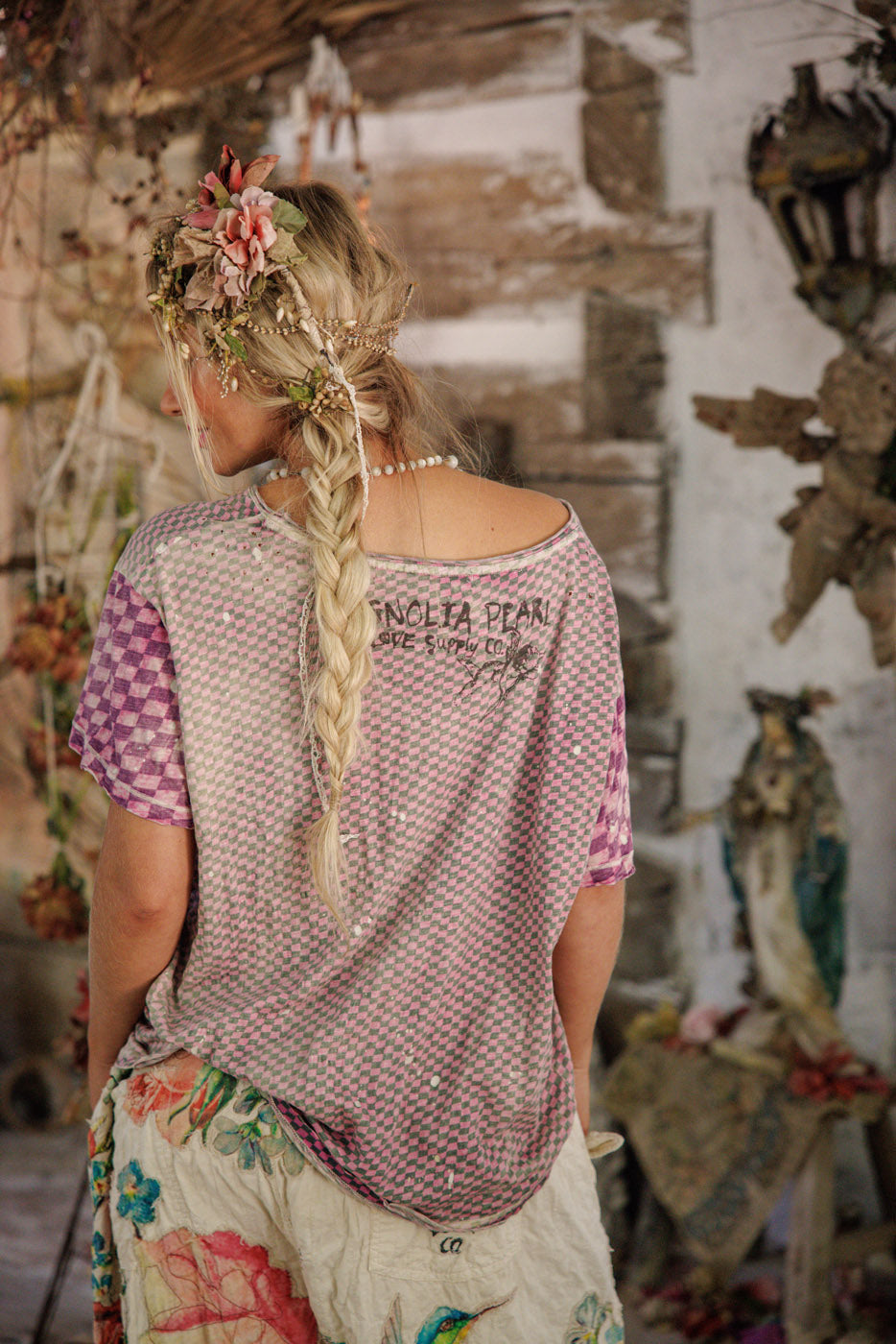 Magnolia Pearl Piecewise Pocket Tee 2405 - Hatter