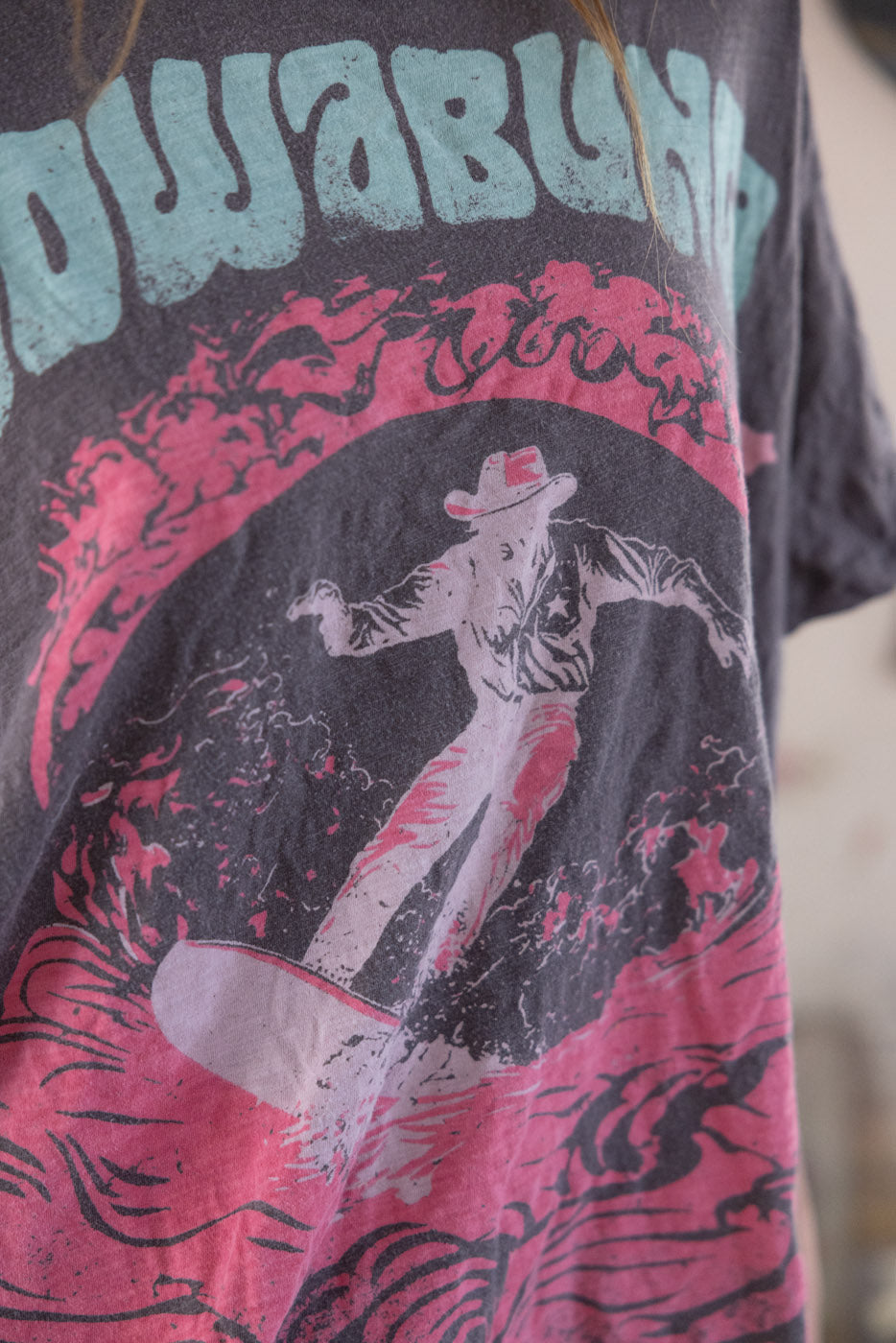 Magnolia Pearl My Spurs Cowabunga Tee 2435 - Ozzy