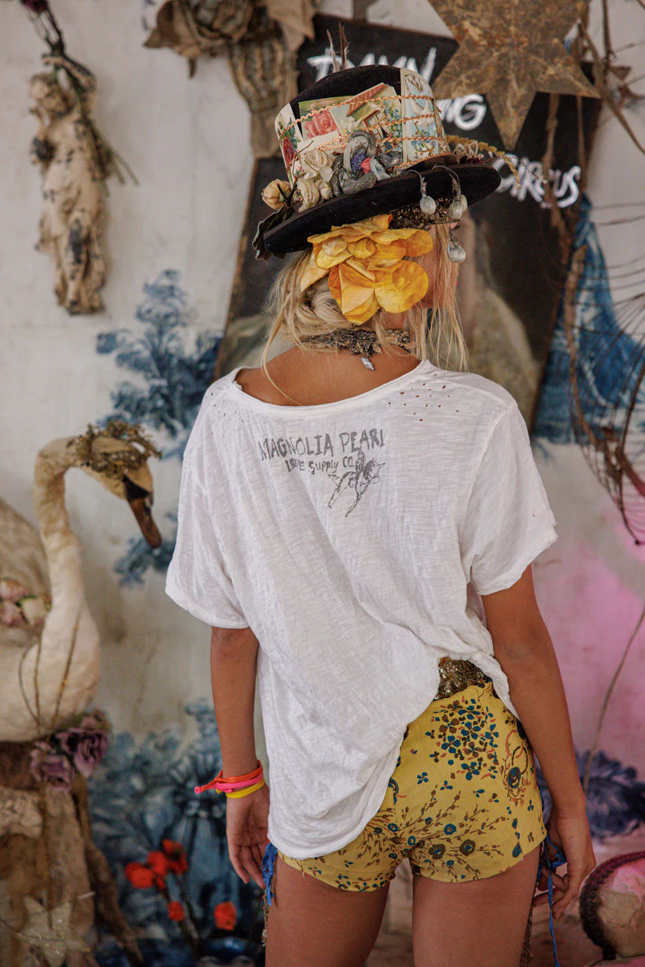 Magnolia Pearl Iris Tee 2660 - True