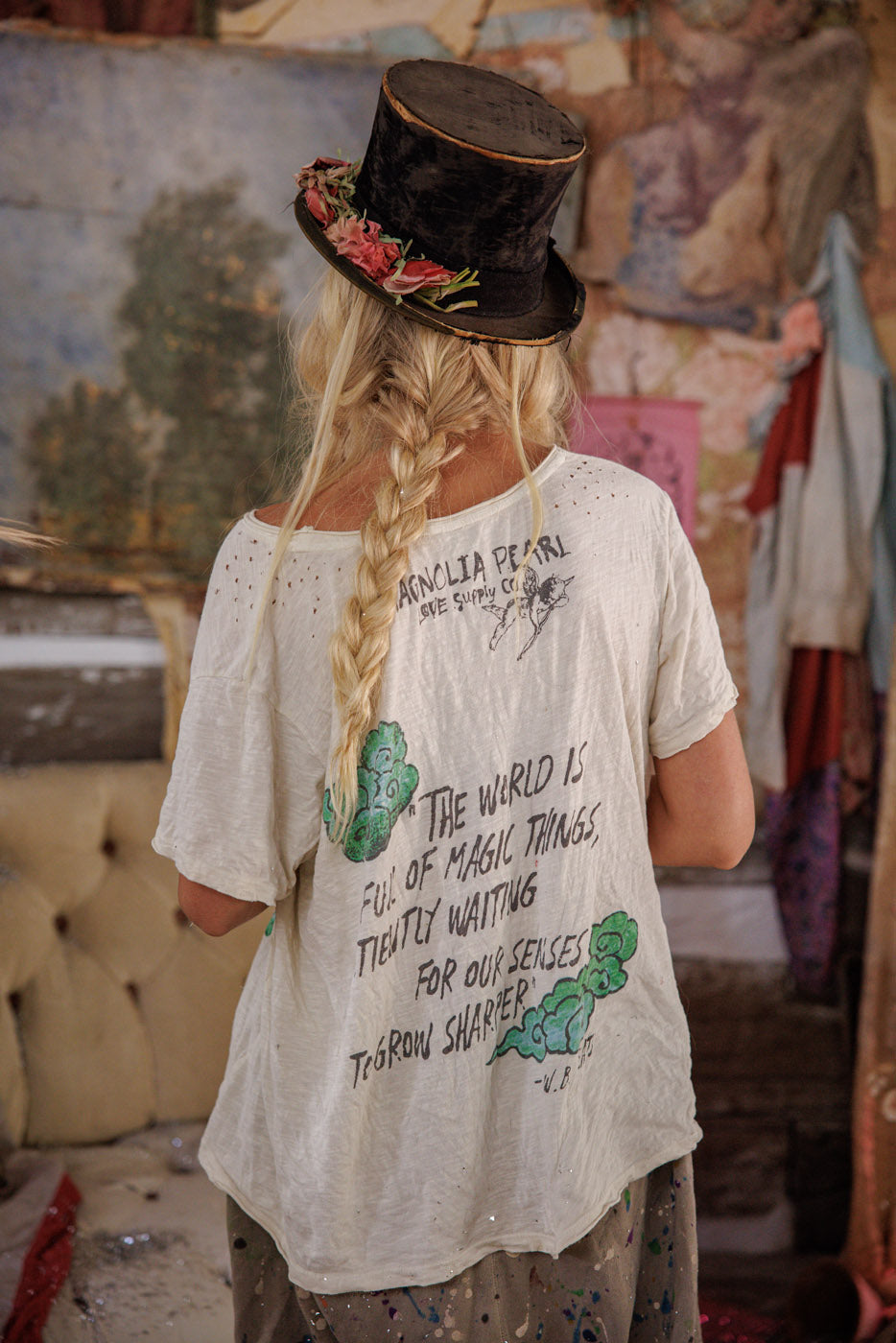 Magnolia Pearl Yeats Magic Dragon Tee 2664 - Moonlight