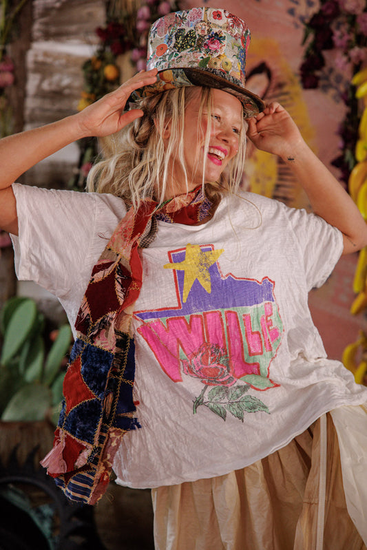 Magnolia Pearl Blue Eyes Willie Nelson Tee 2846 - True