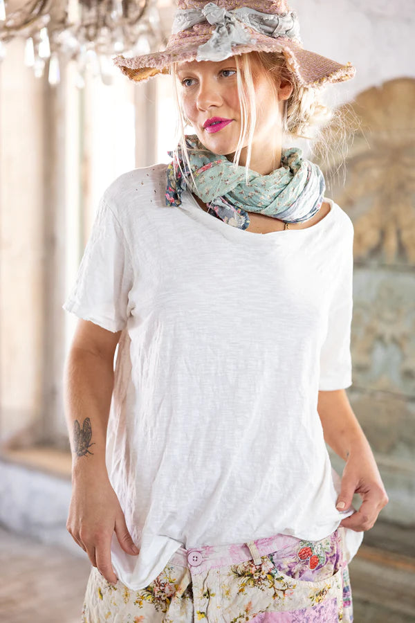 Magnolia Pearl Boyfriend T 383 - True