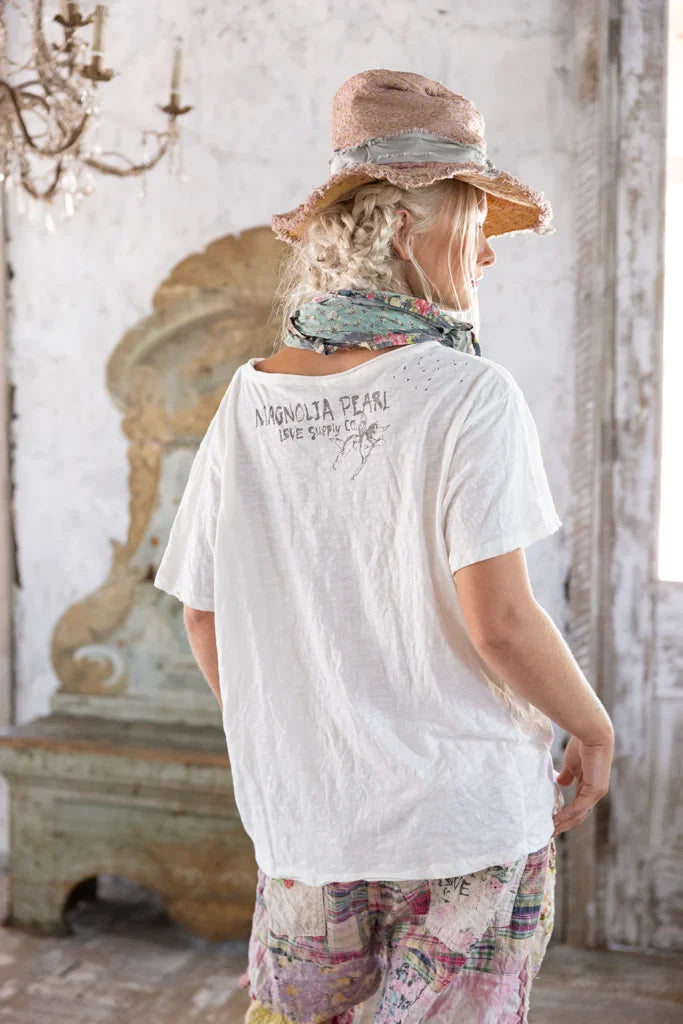 Magnolia Pearl Boyfriend T 383 - True